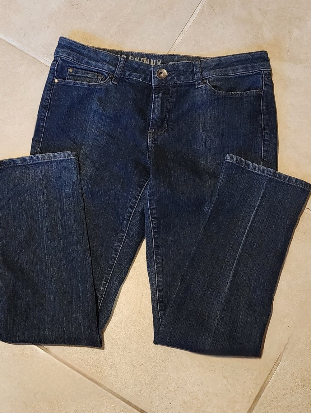 DKNY SOHO SKINNY Indigo Straight-Leg Women’s Jeans
